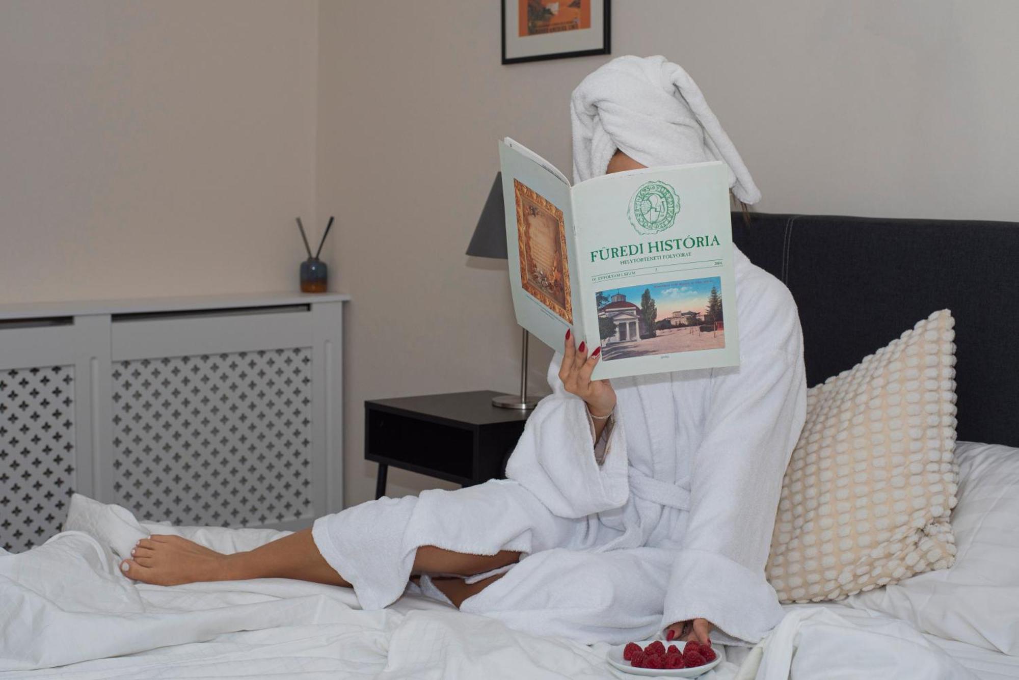 مبيت وإفطار بالاتونفوريد Kedves Vendeghaz المظهر الخارجي الصورة